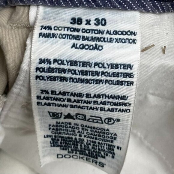 Dockers Mens Chino Pants 38x30 Straight Fit Khaki - Picture 2 of 16